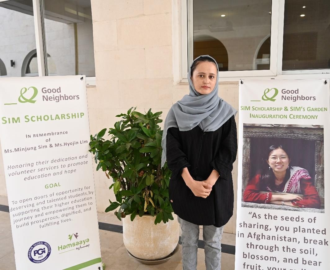 A SIM Scholarship student at the SIM Scholarship and SIM Garden inauguration ceremony at Pakistan Global Institute, Rawalpindi